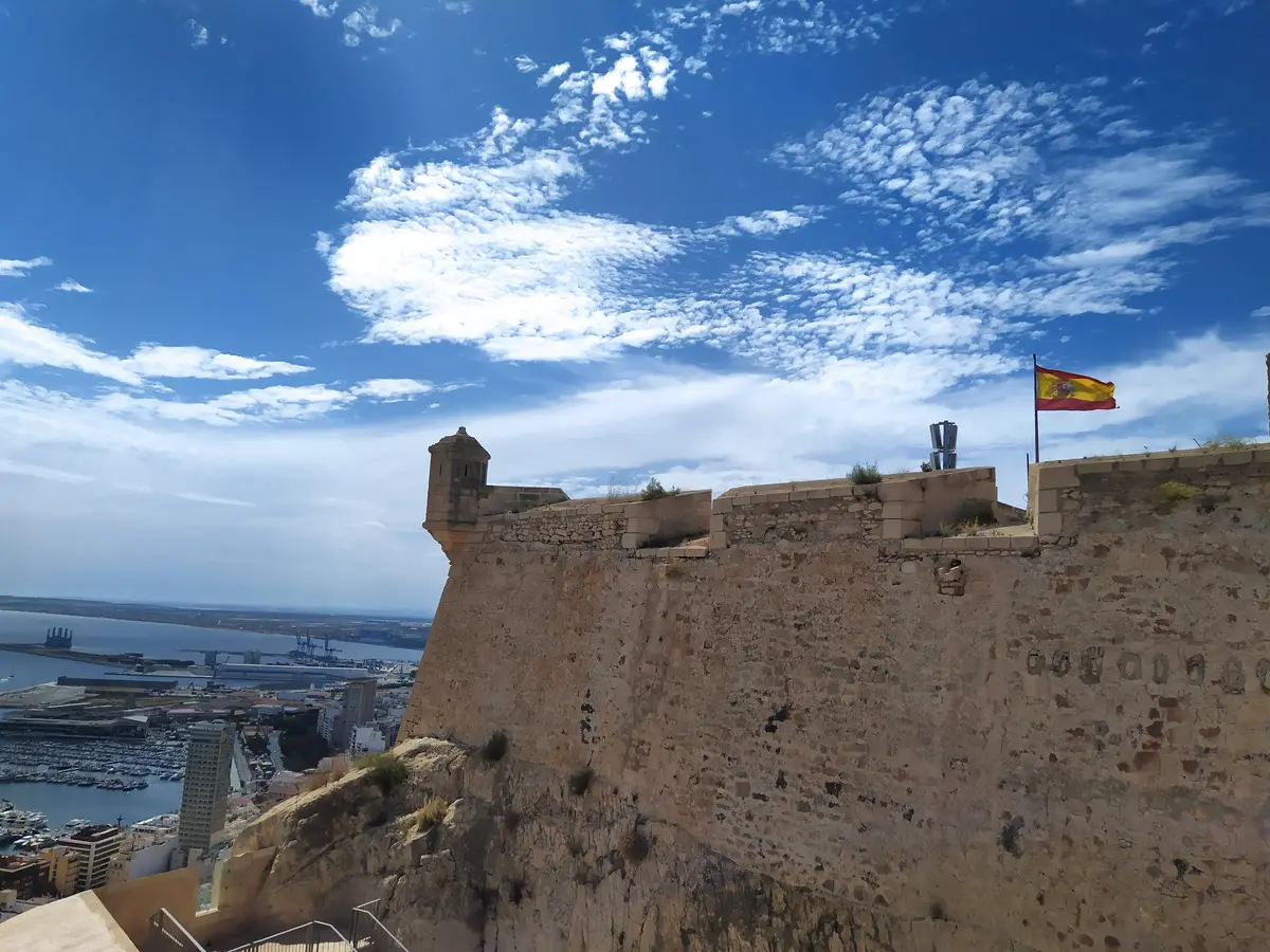 Castillo de Santa Bárbara i Alicante